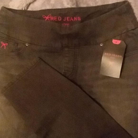 Jeans - Picture 1 of 2